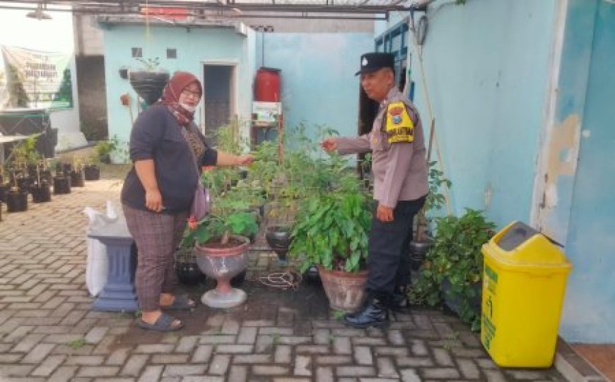 Bhabinkamtibmas Edukasi Warga Pentingnya Lahan Produktif